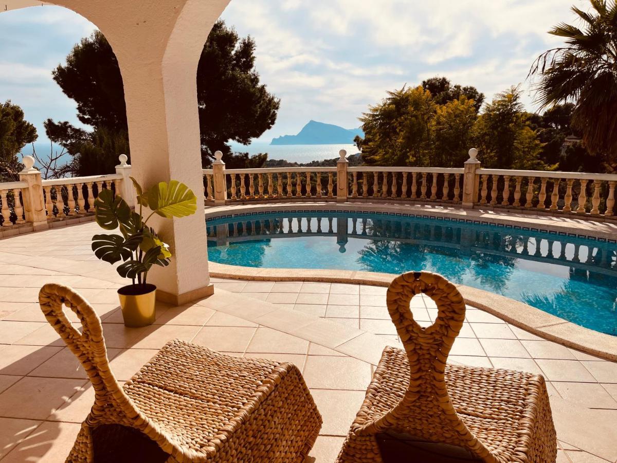 Villa Dream Villa, Seaview, Pool, Bbq, Airco, Wifi Altea